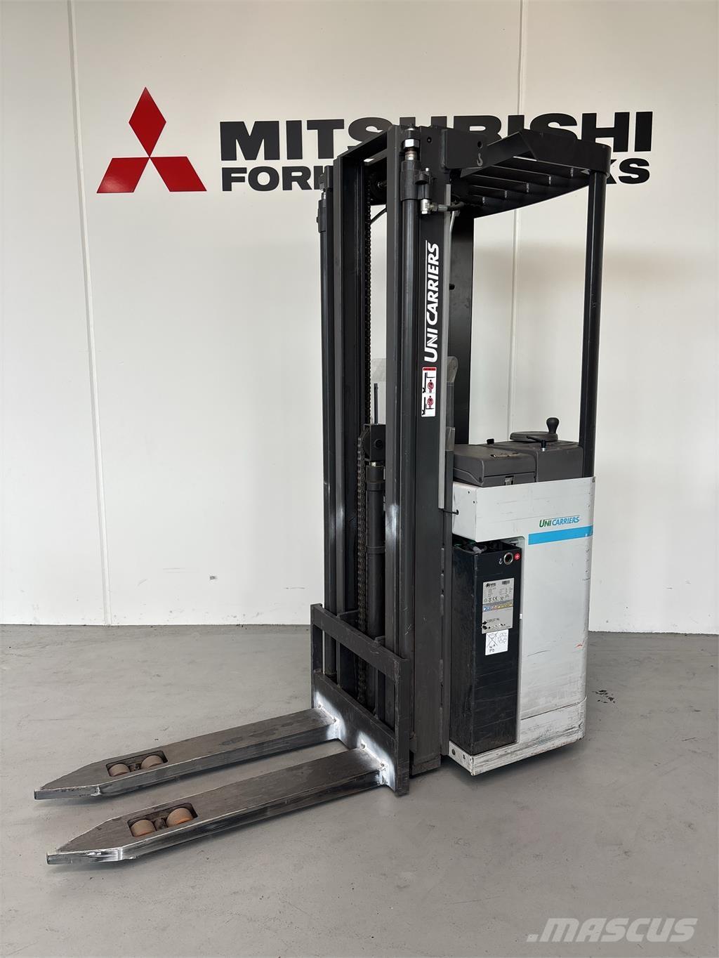 Atlet A160 Pašgājēji krautnētāji