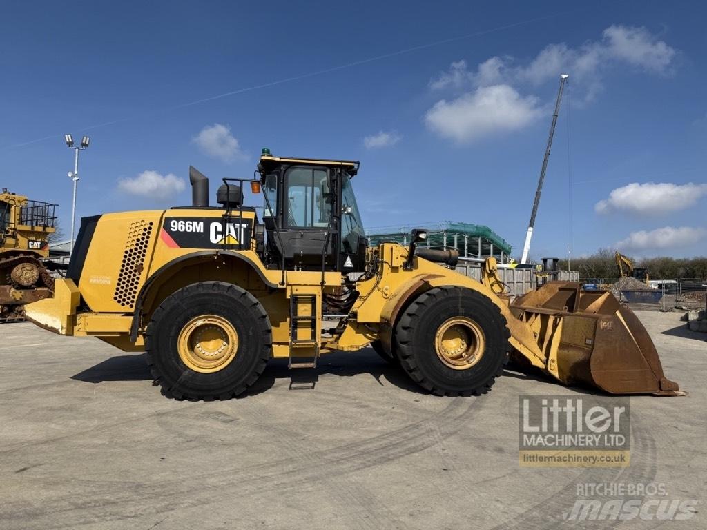 CAT 966 M Iekrāvēji uz riteņiem