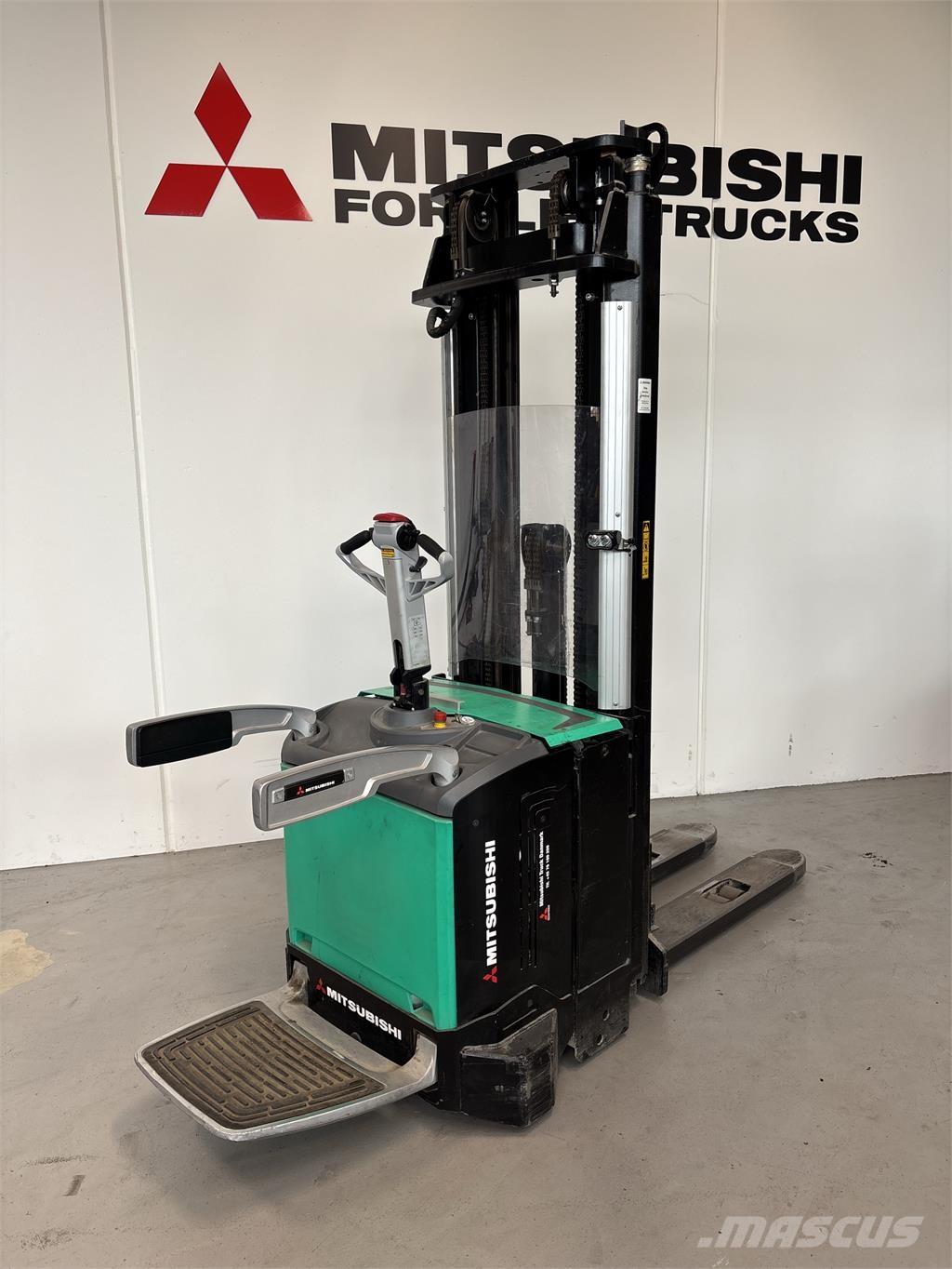 Mitsubishi SBV16N Pašgājēji krautnētāji