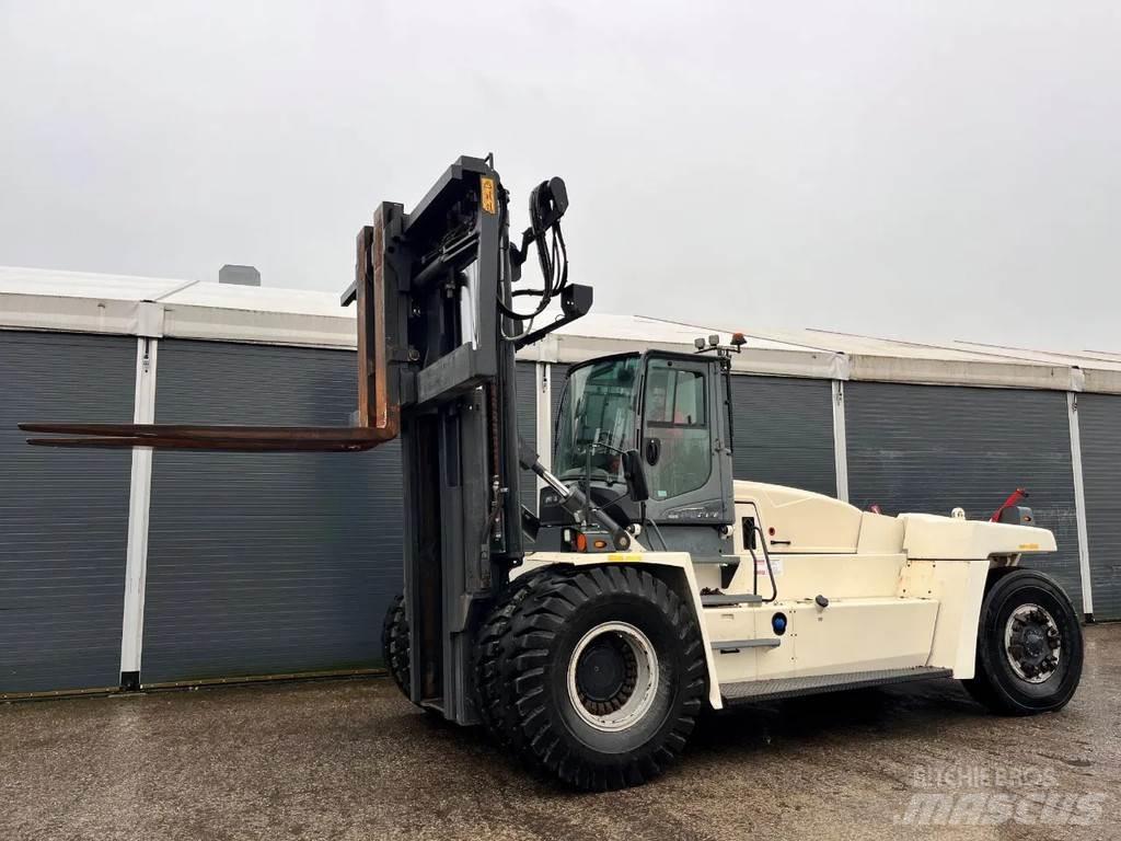 Kalmar DCG330-12LB Tehnika ar dīzeļa dzinēju