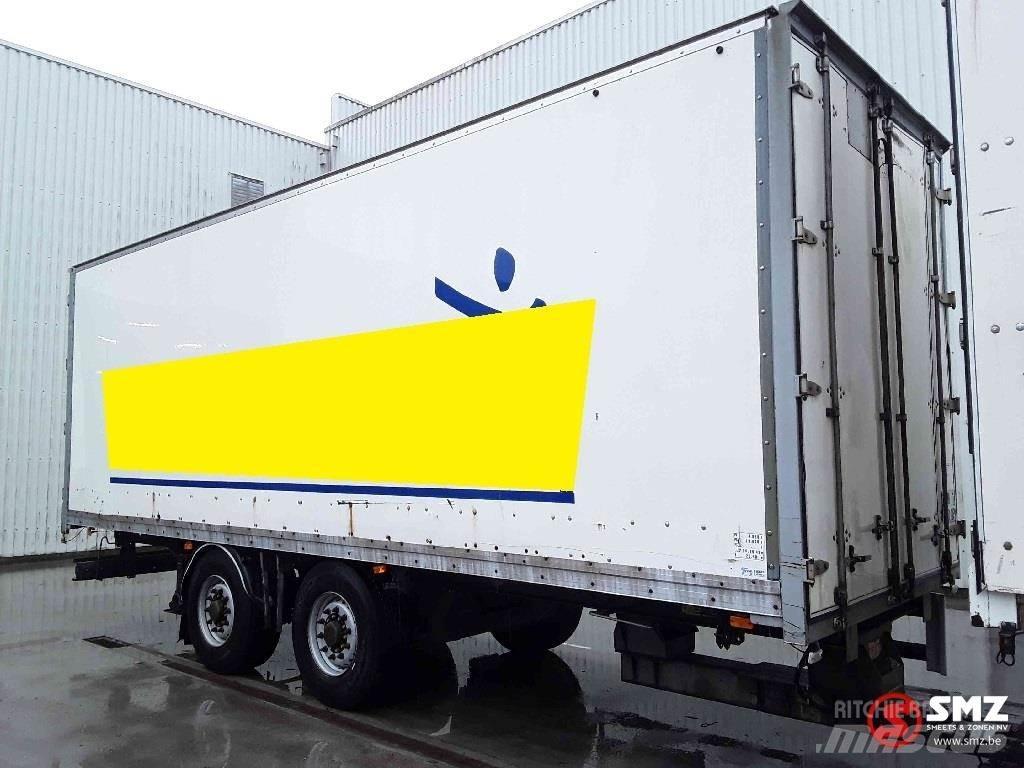 Samro SR 334 Noslēgtās piekabes