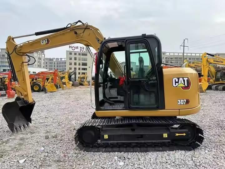 CAT 307 Kāpurķēžu ekskavatori