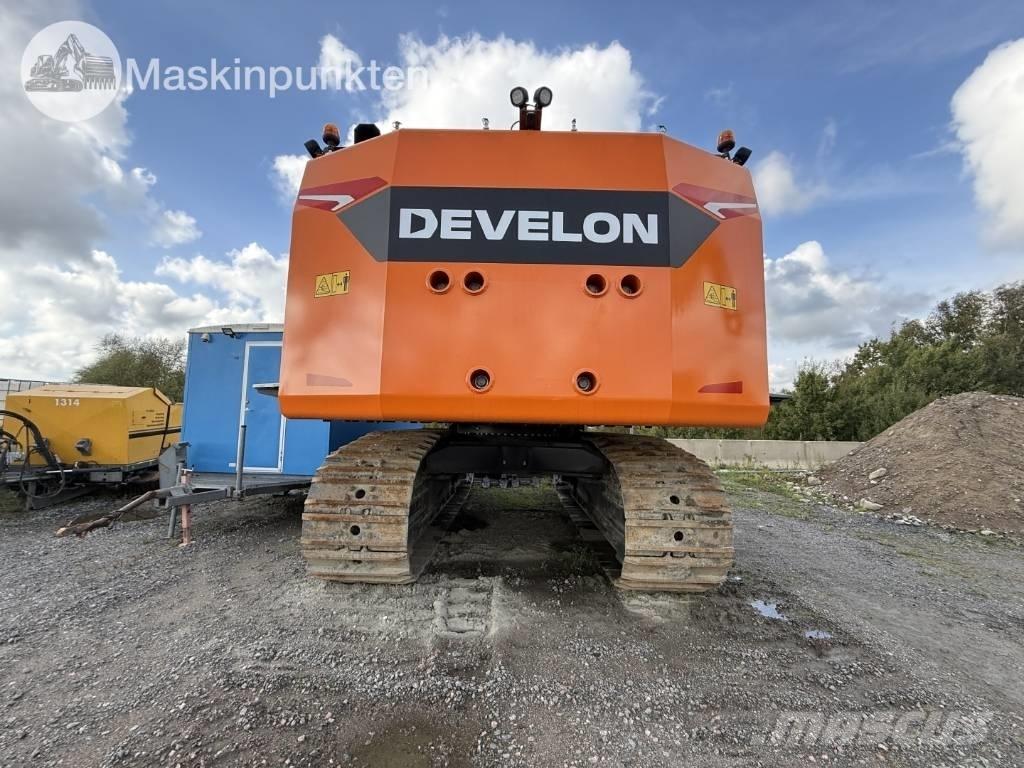 Develon 800 LC Kāpurķēžu ekskavatori