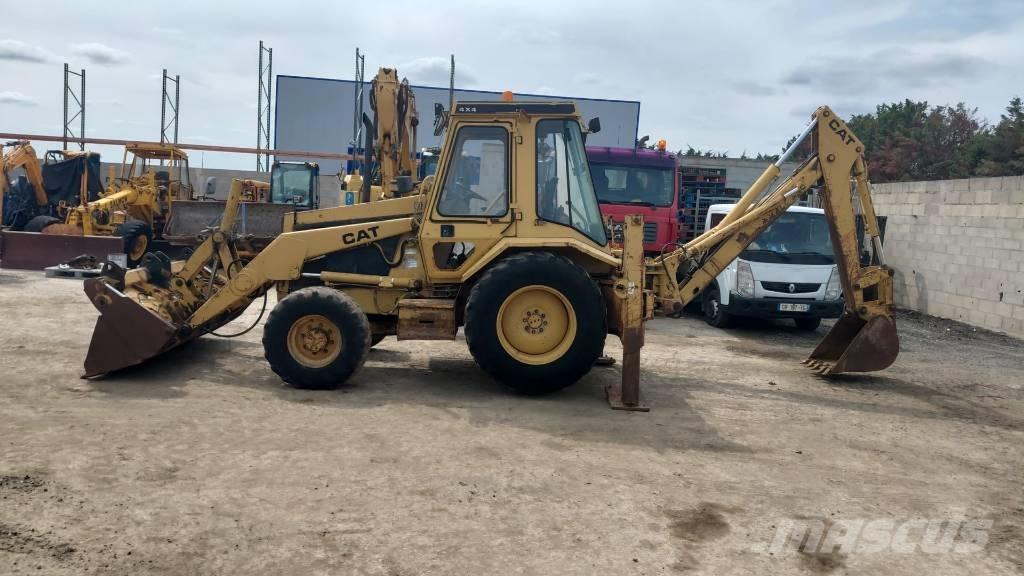CAT 428 B 4x4 Ekskavatori-iekrāvēji