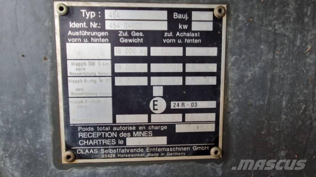 CLAAS lexion 460 Ražas novākšanas kombaini