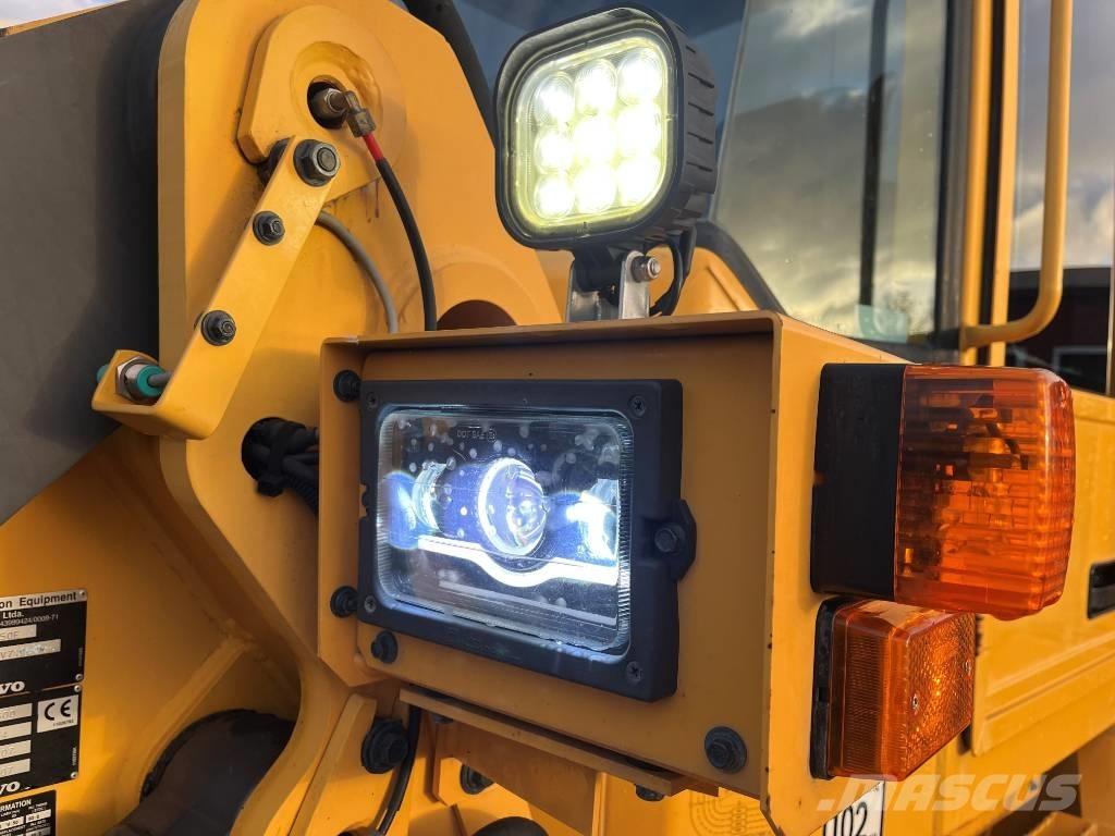 Volvo L 50 E Iekrāvēji uz riteņiem