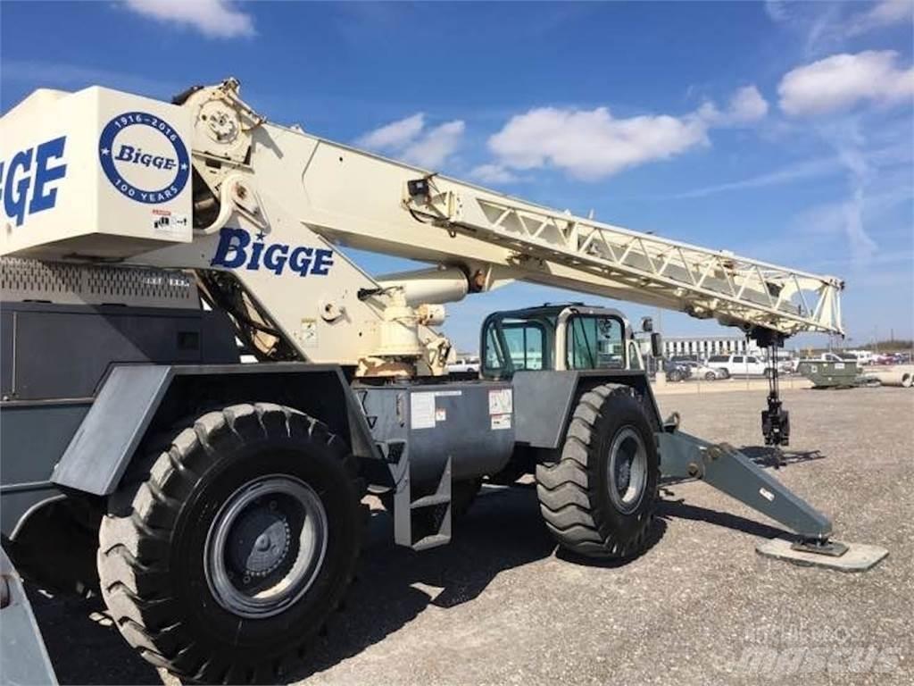 Terex CD225 Celtņi nelīdzenām virsmām