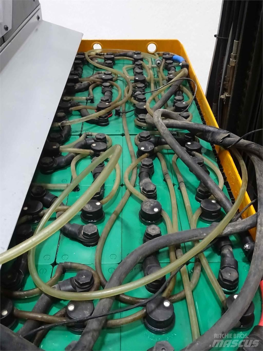Still FM-X14 Lielaugstuma pārvadātājs