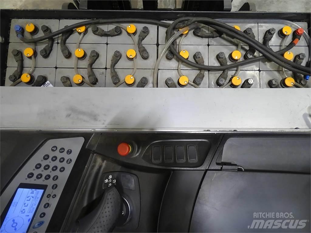 Still FM-X14 Lielaugstuma pārvadātājs