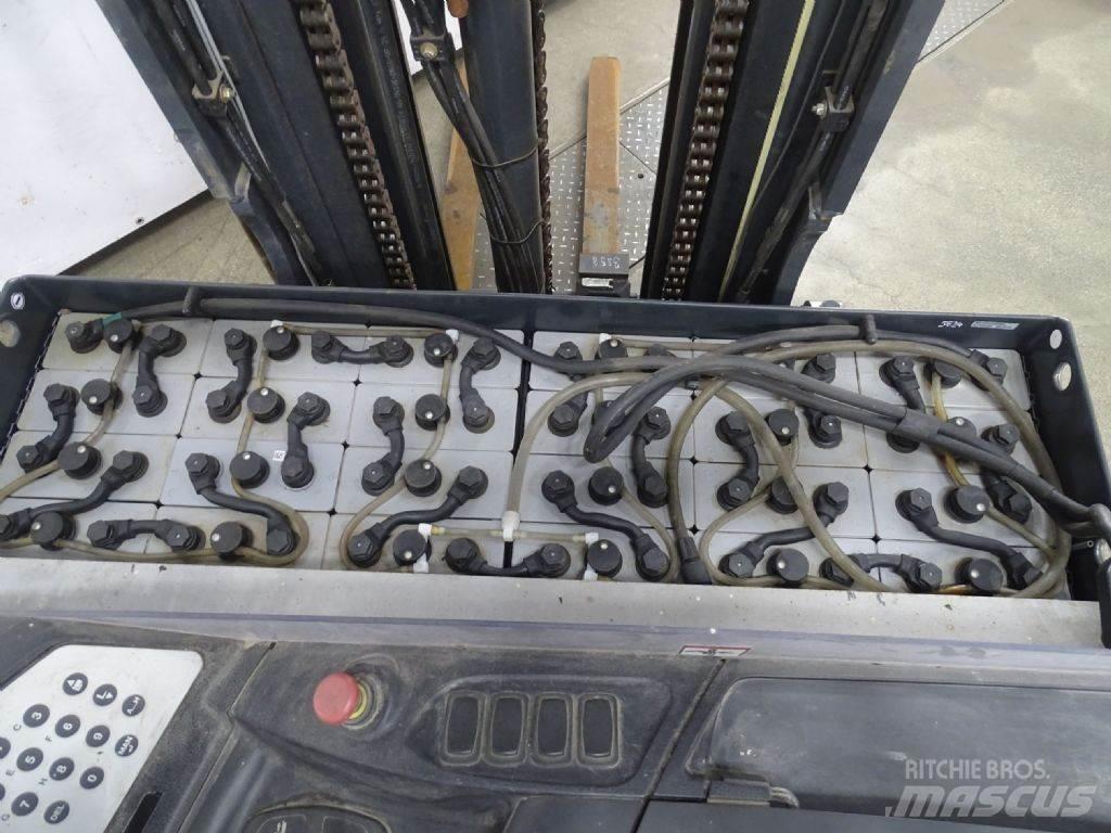Still FM-X17 Lielaugstuma pārvadātājs