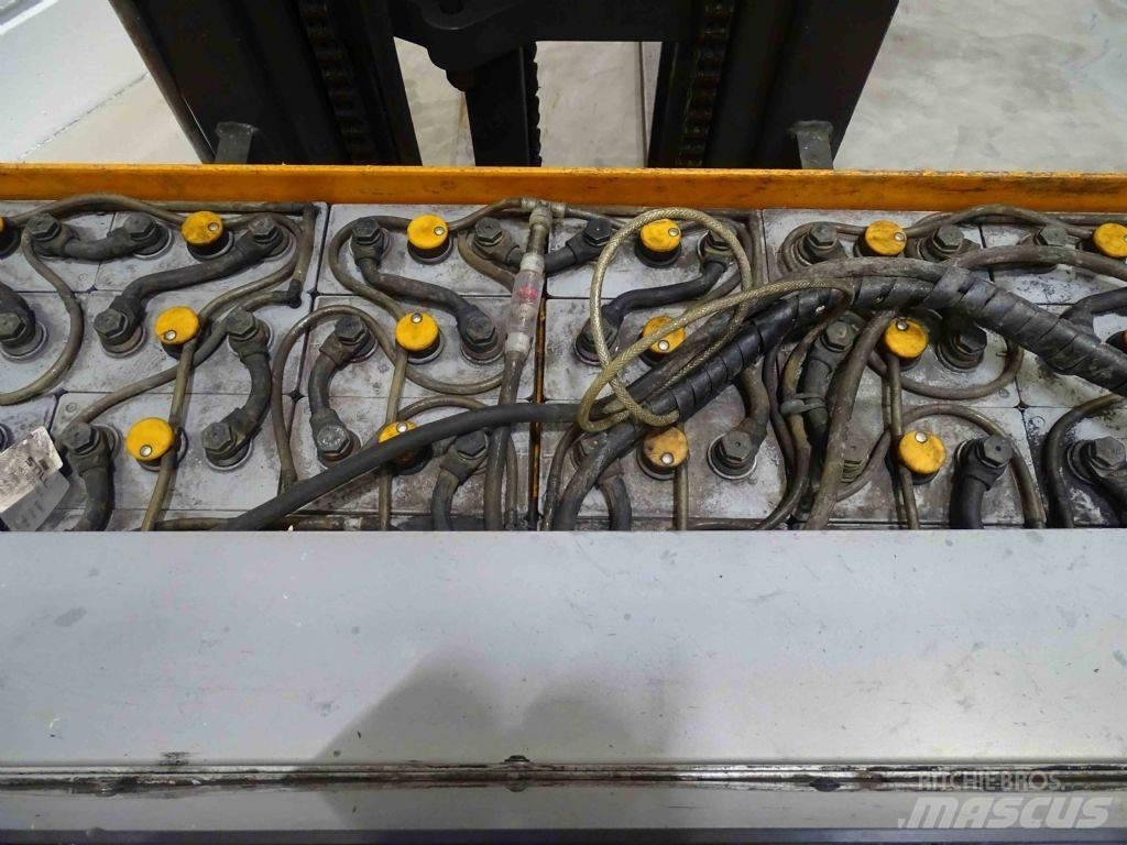Still FM-X17 Lielaugstuma pārvadātājs