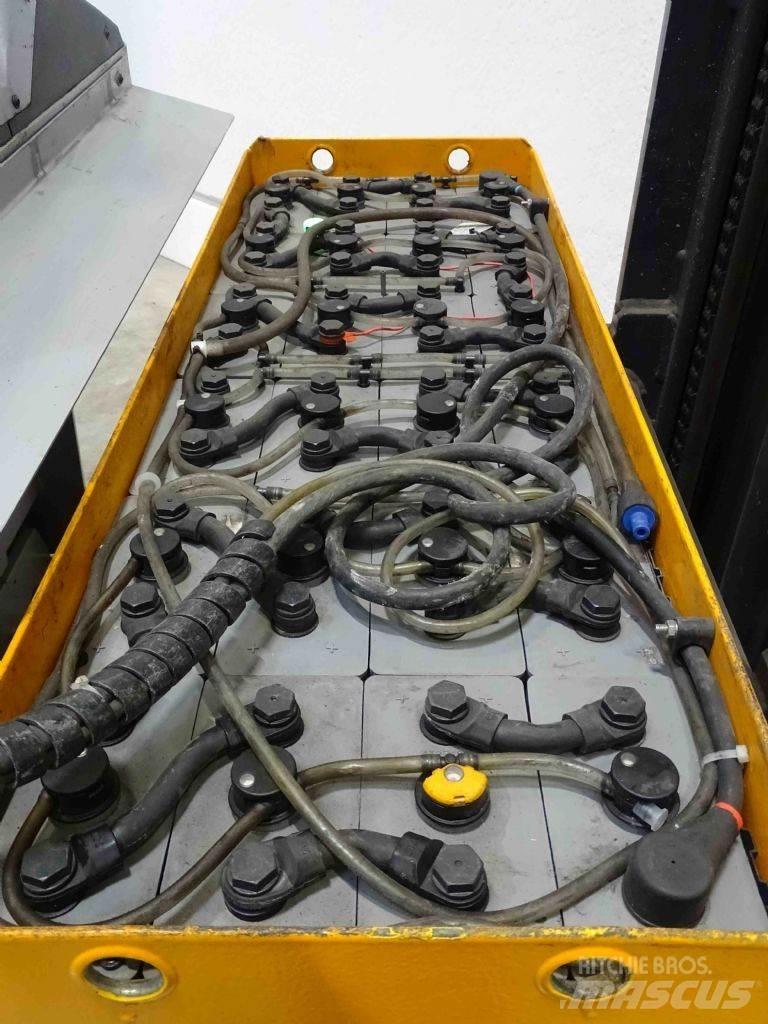 Still FM-X17 Lielaugstuma pārvadātājs