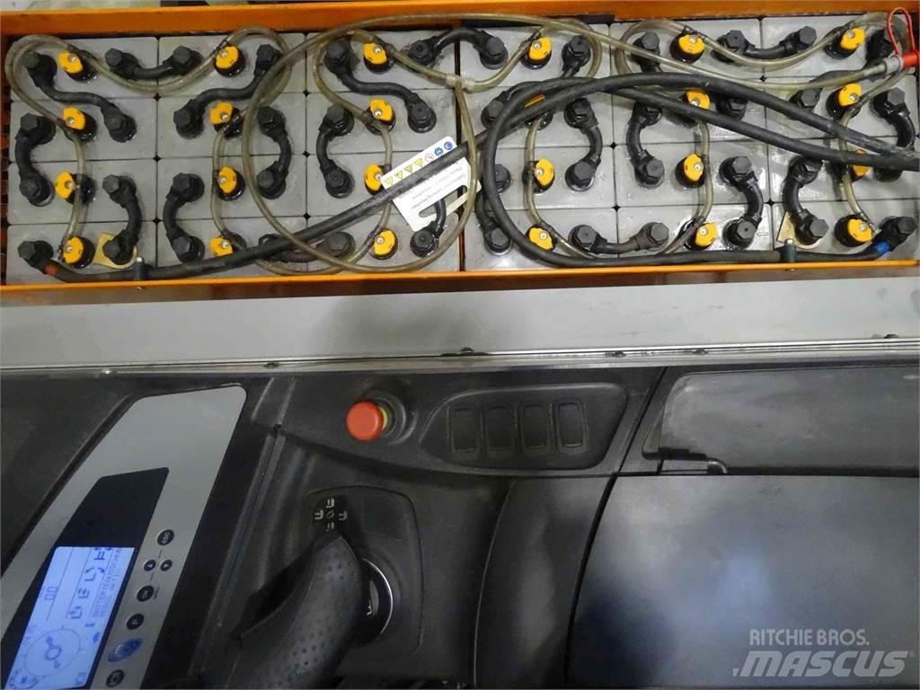 Still FM-X17 Lielaugstuma pārvadātājs