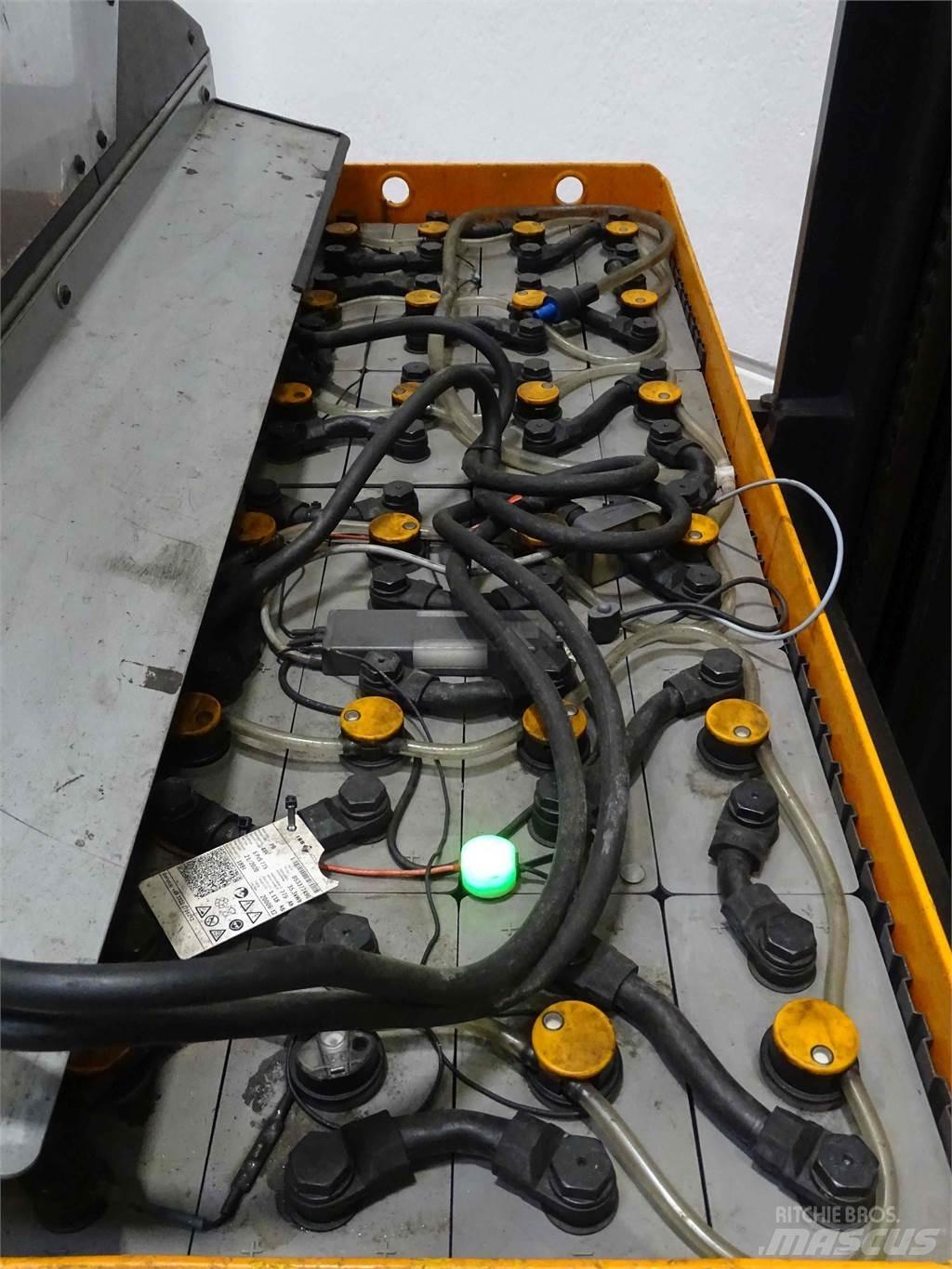 Still FM-X17 Lielaugstuma pārvadātājs