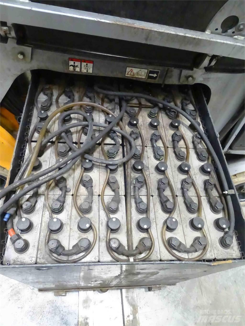 Still RX60-30 Elektriskie iekrāvēji