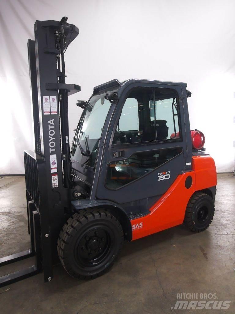 Toyota 02-8FGF30 LPG tehnika