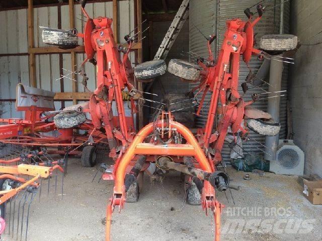 Kuhn GF 7702 Grābekļi un siena ārdītāji