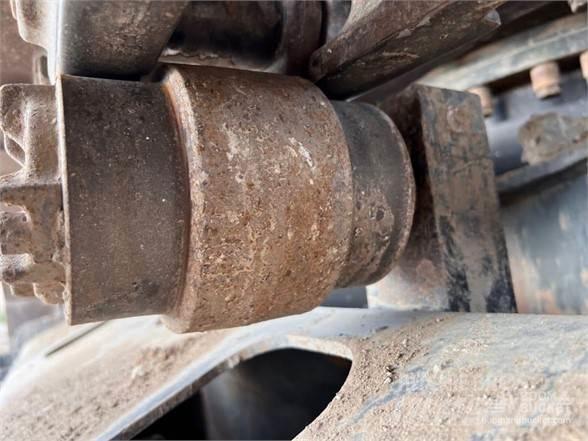CAT 320 Kāpurķēžu ekskavatori