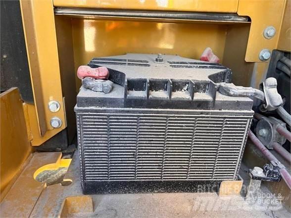 CAT 320 Kāpurķēžu ekskavatori