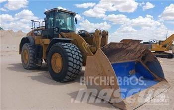 CAT 982M Iekrāvēji uz riteņiem