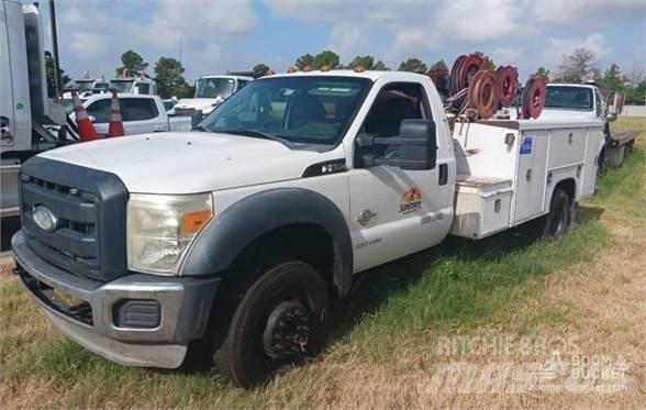 Ford F550 Pilsētas atkritumvedēji