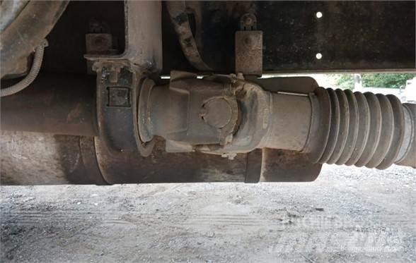 Ford F650 Pašizgāzējs