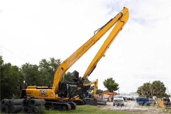 JCB JS370 Kāpurķēžu ekskavatori