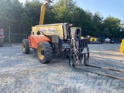 JLG 1055 Teleskopiskie manipulatori