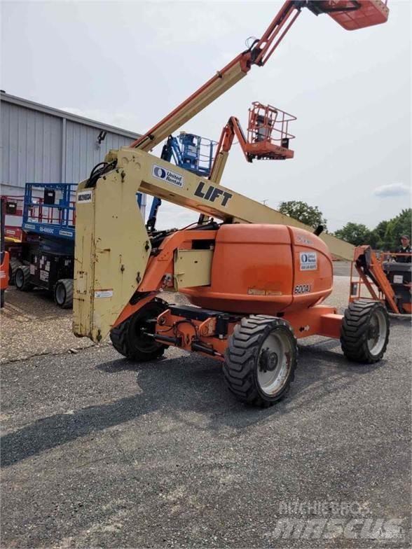 JLG 600AJ Strēles pacēlāji
