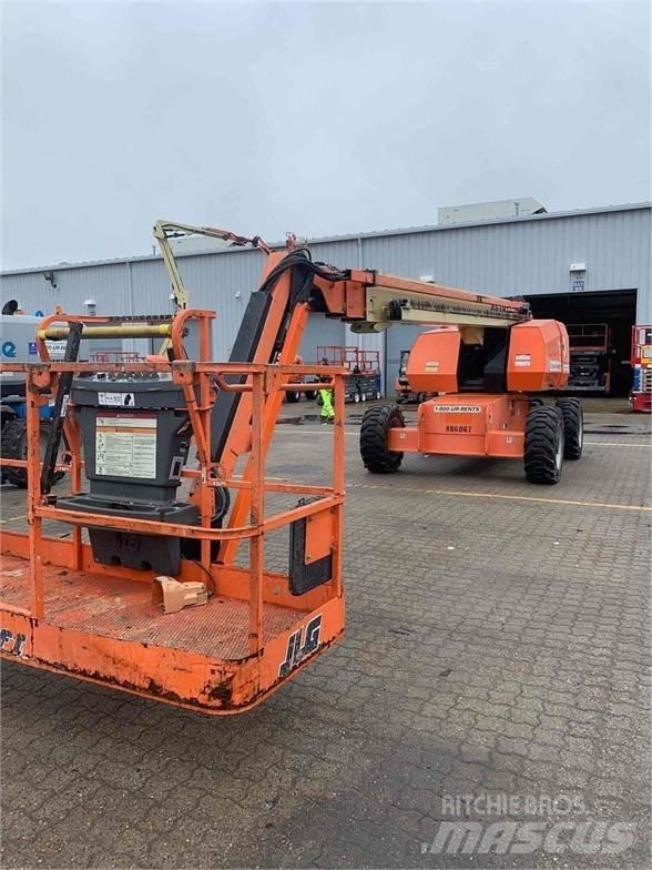 JLG 660SJ Teleskopiskie pacēlāji