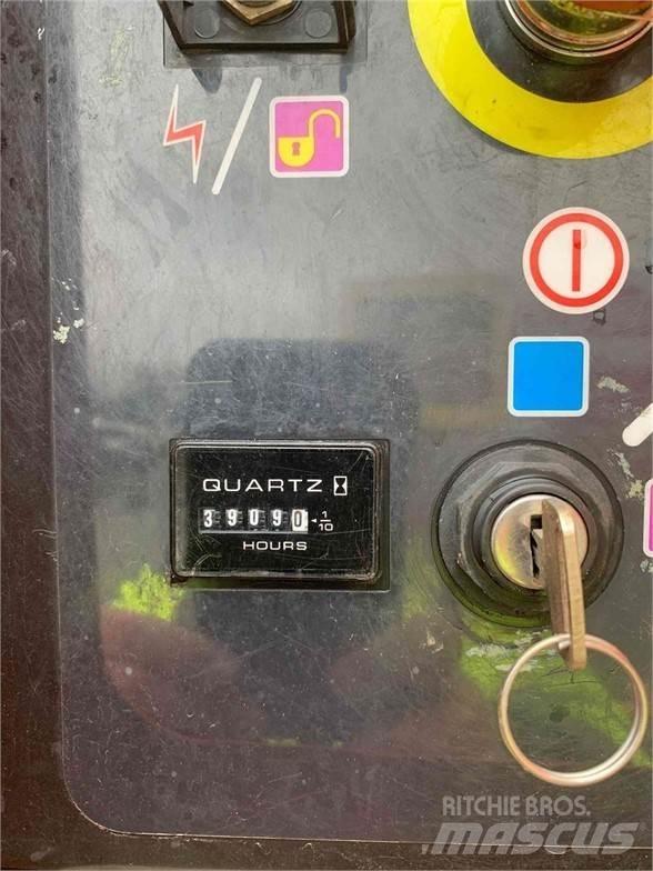 JLG 660SJ Teleskopiskie pacēlāji