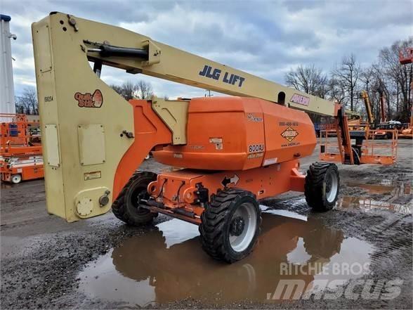 JLG 800AJ Strēles pacēlāji