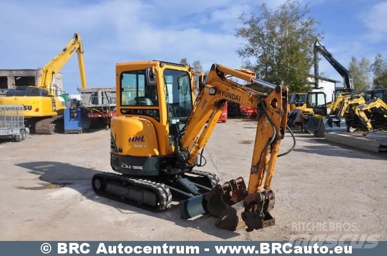 Hyundai R25Z-9AK Mini ekskavatori < 7 t