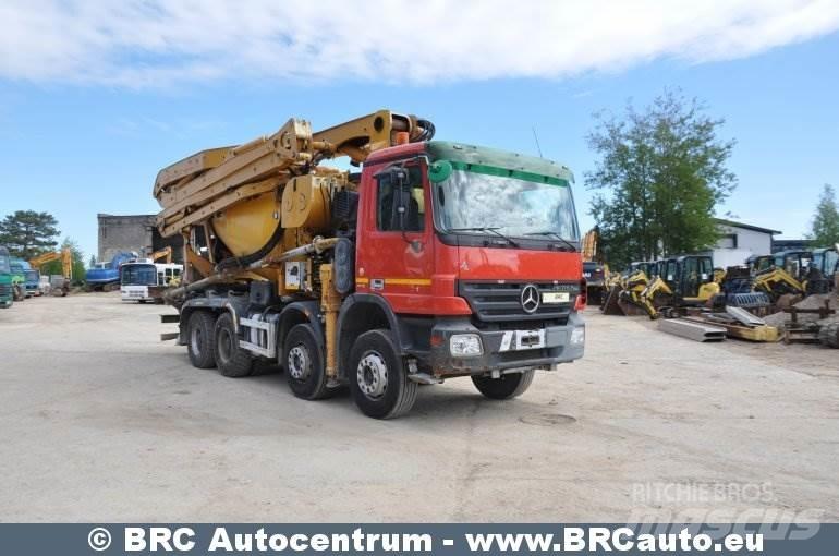 Mercedes-Benz 4144 Betonvedēji