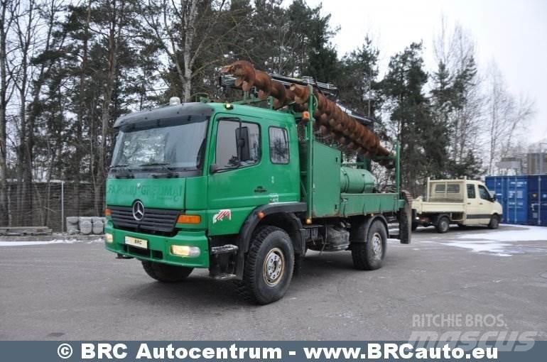 Mercedes-Benz Atego Smagās mašīnas ar celtni