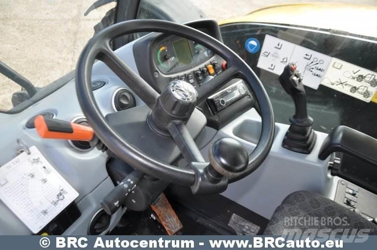 New Holland TH 7.42 Teleskopiskie manipulatori