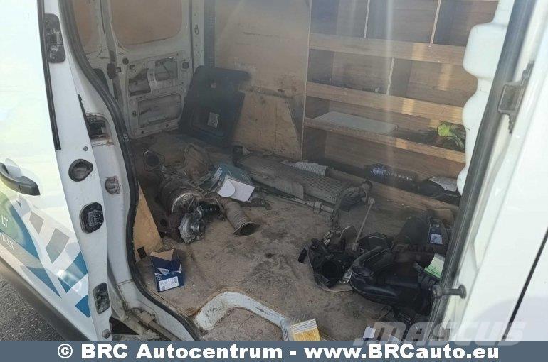 Renault Trafic Furgons