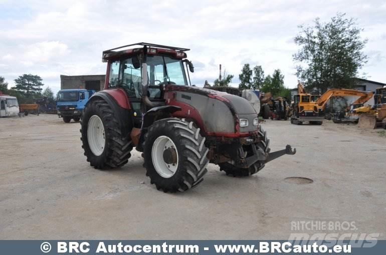 Valtra T190 Traktori