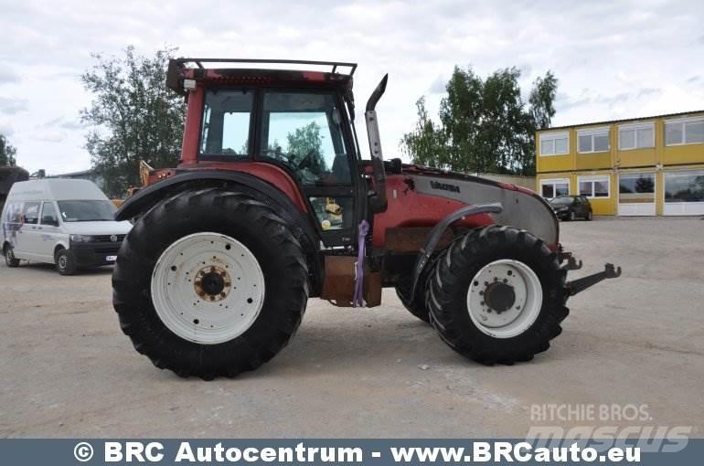 Valtra T190 Traktori
