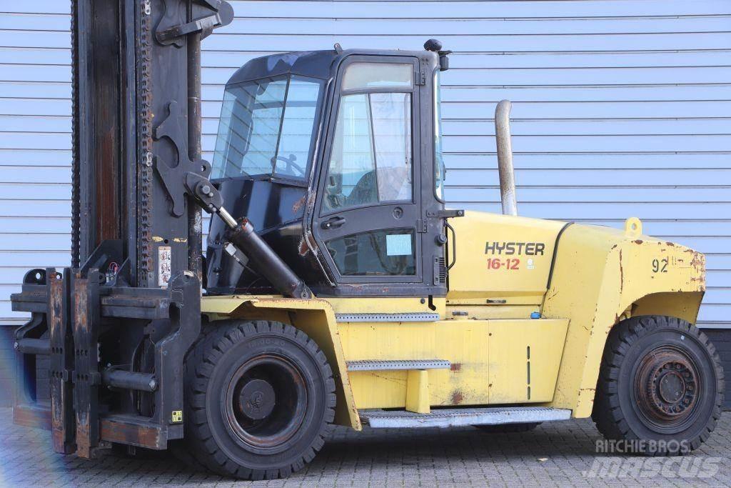 Hyster H16XM-12 Tehnika ar dīzeļa dzinēju