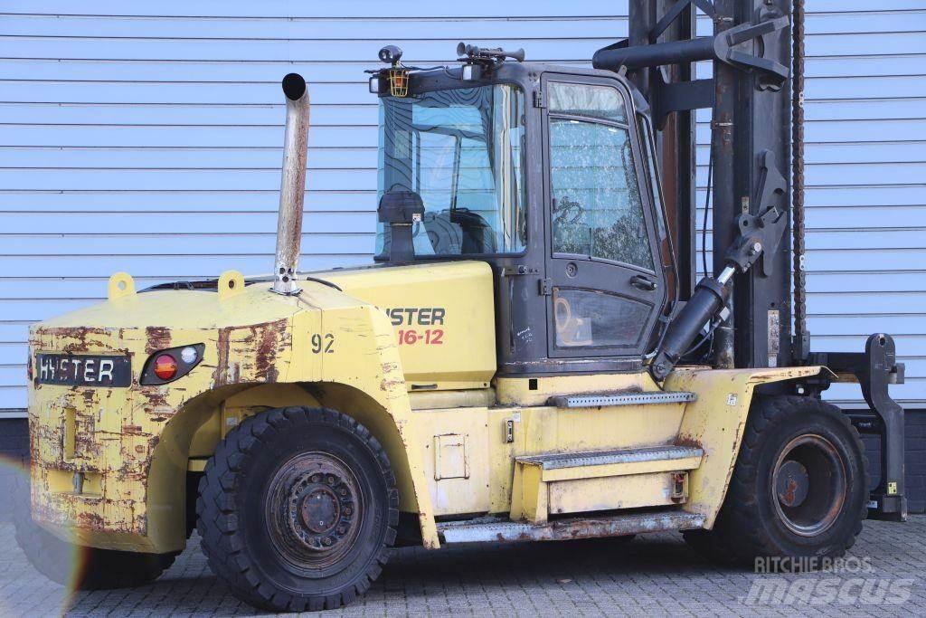 Hyster H16XM-12 Tehnika ar dīzeļa dzinēju