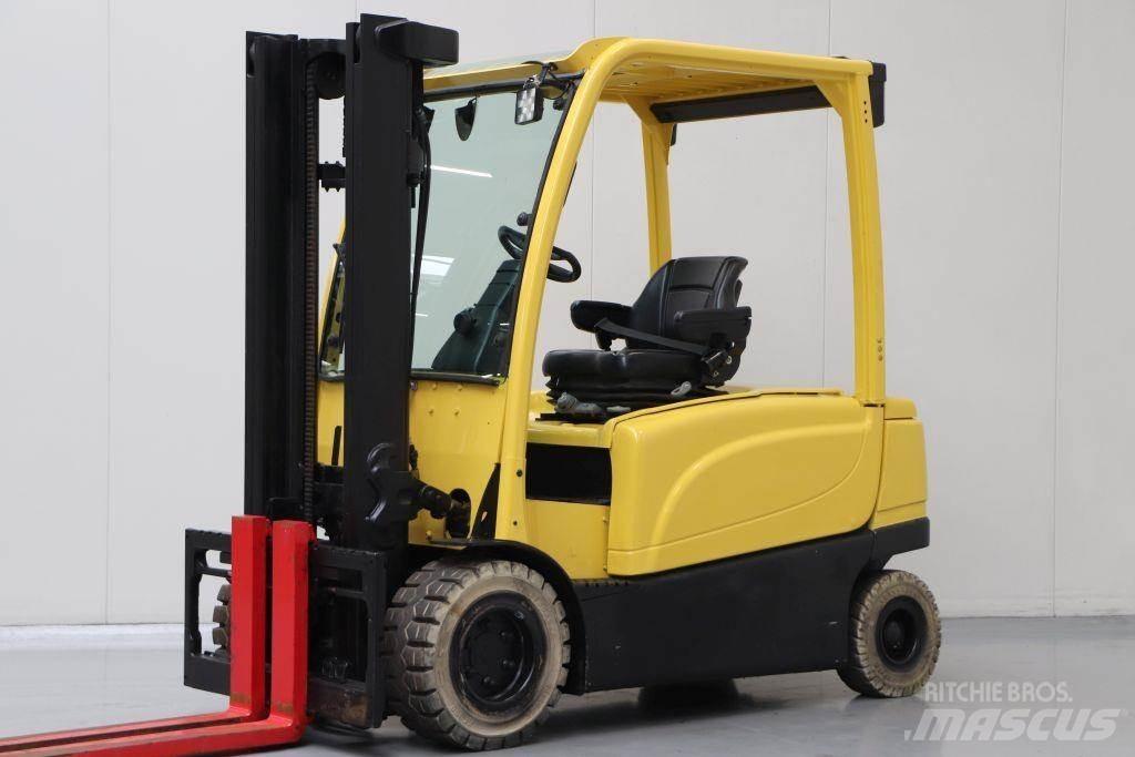 Hyster J3.0XN Elektriskie iekrāvēji