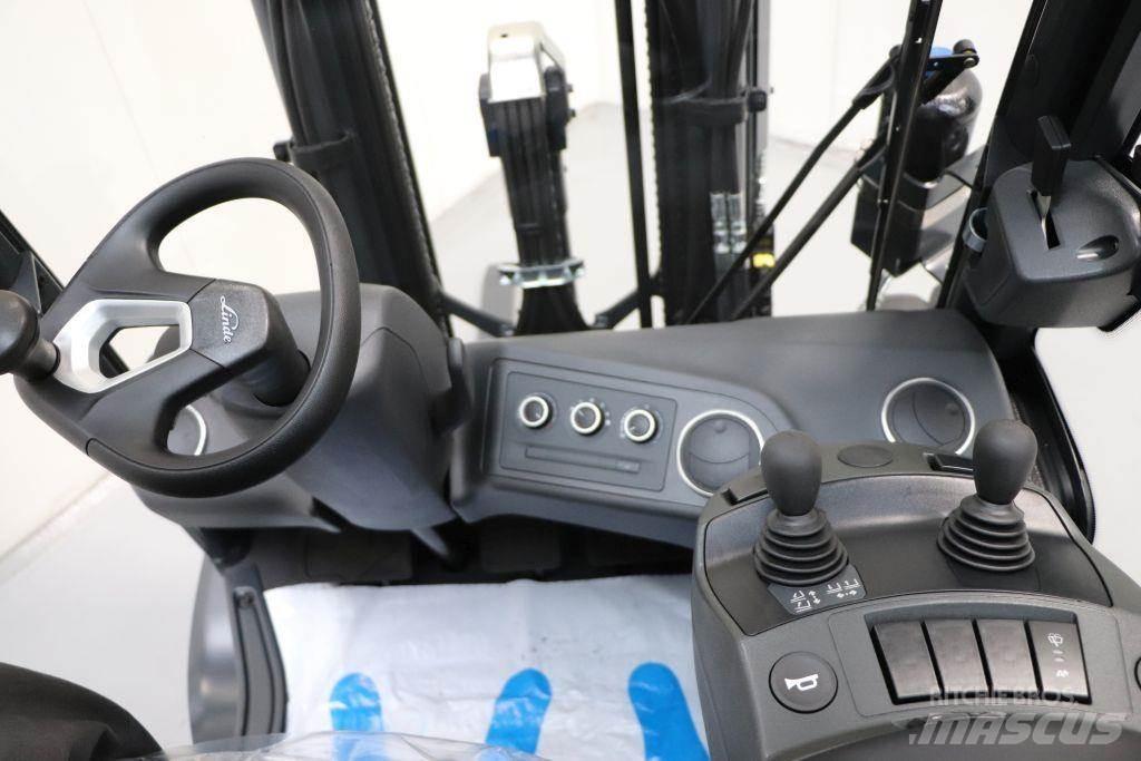 Linde H25D-01 Tehnika ar dīzeļa dzinēju