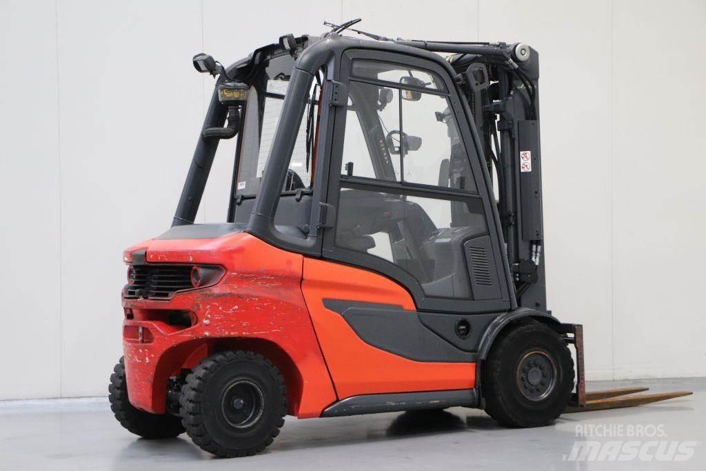 Linde H30D-01 Tehnika ar dīzeļa dzinēju