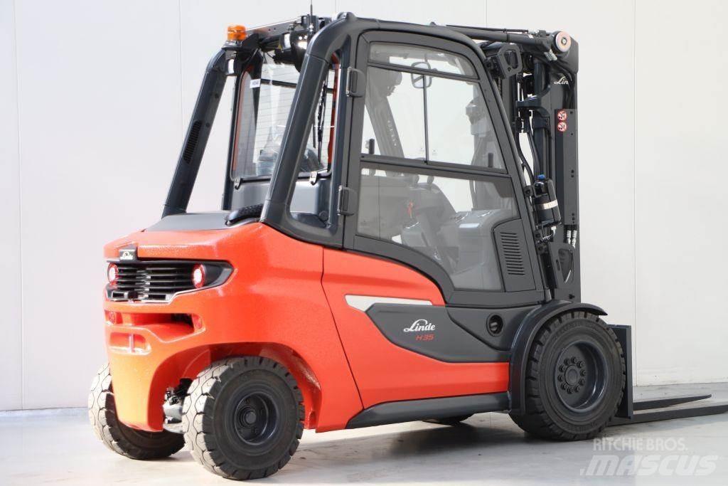 Linde H35D-01 Tehnika ar dīzeļa dzinēju