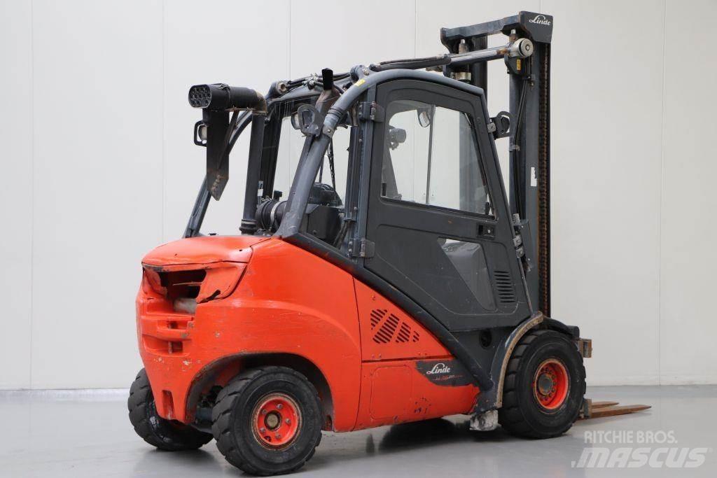 Linde H35D-02 Tehnika ar dīzeļa dzinēju