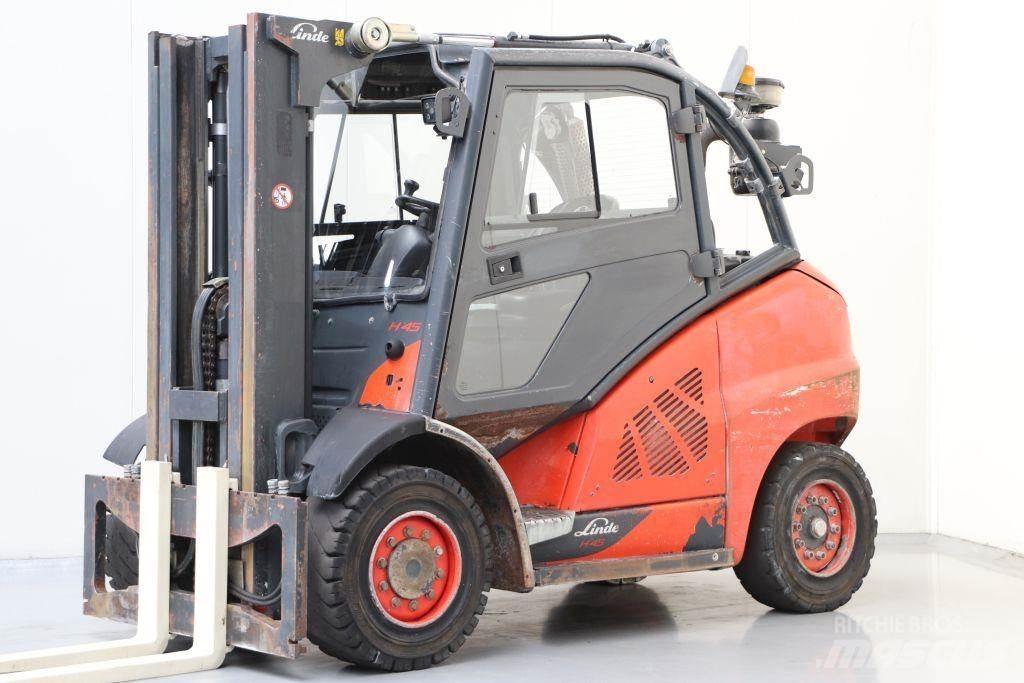 Linde H45D-01 Tehnika ar dīzeļa dzinēju