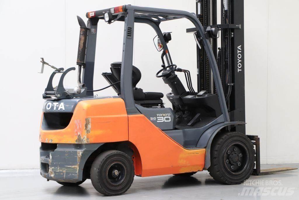 Toyota 02-8FGF30 LPG tehnika