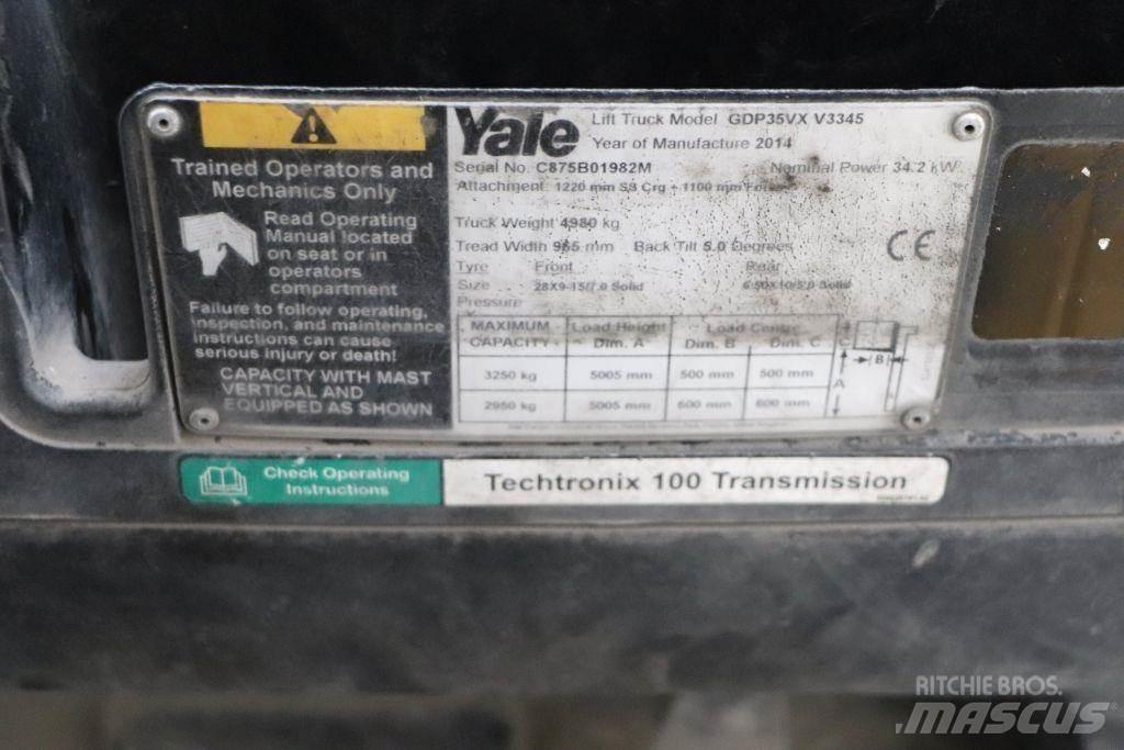 Yale GDP35VX Tehnika ar dīzeļa dzinēju