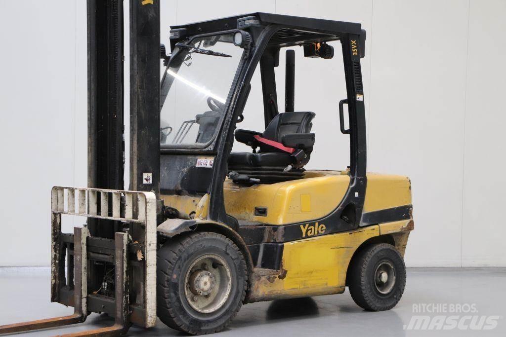Yale GDP35VX Tehnika ar dīzeļa dzinēju